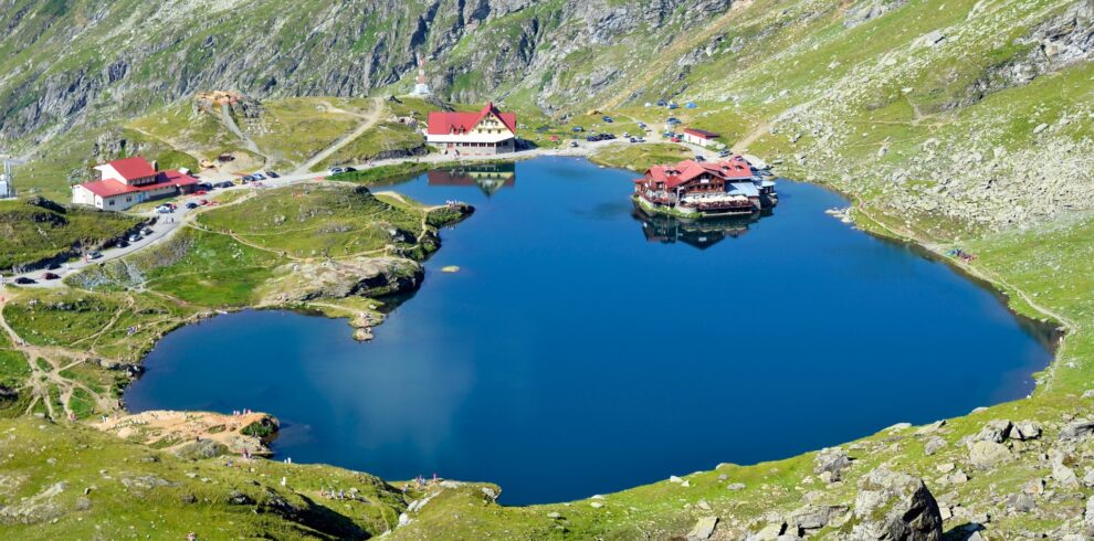 2 zile la Bâlea Lac, cu accent pe explorarea autentică a peisajului românesc - BALEA LAC