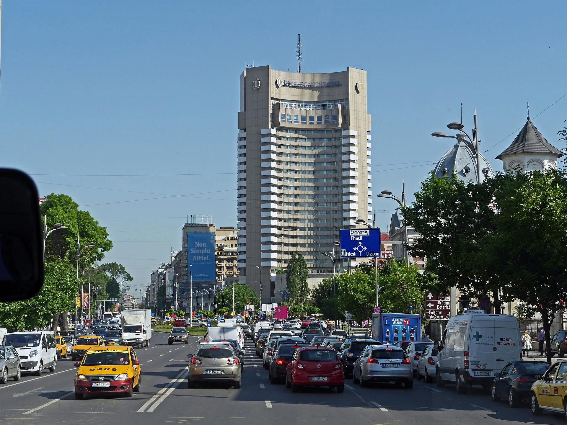 Piața Universității din București
